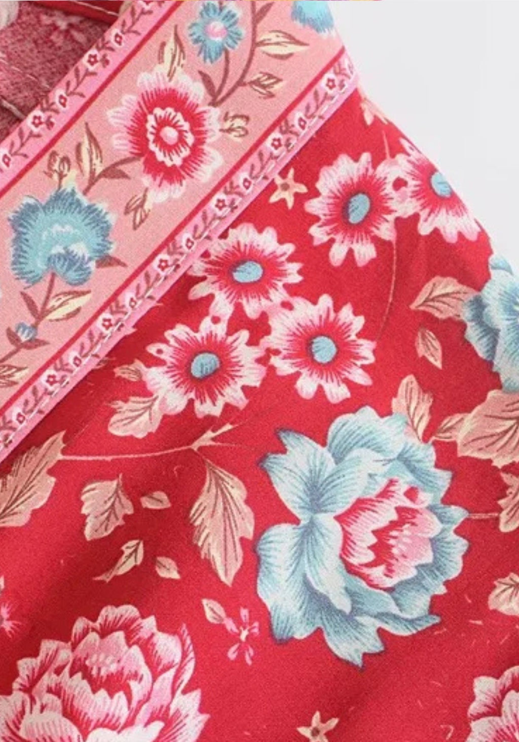 Kimono Femme Floral Rouge | Élégant Long Style Bohème en Coton 2