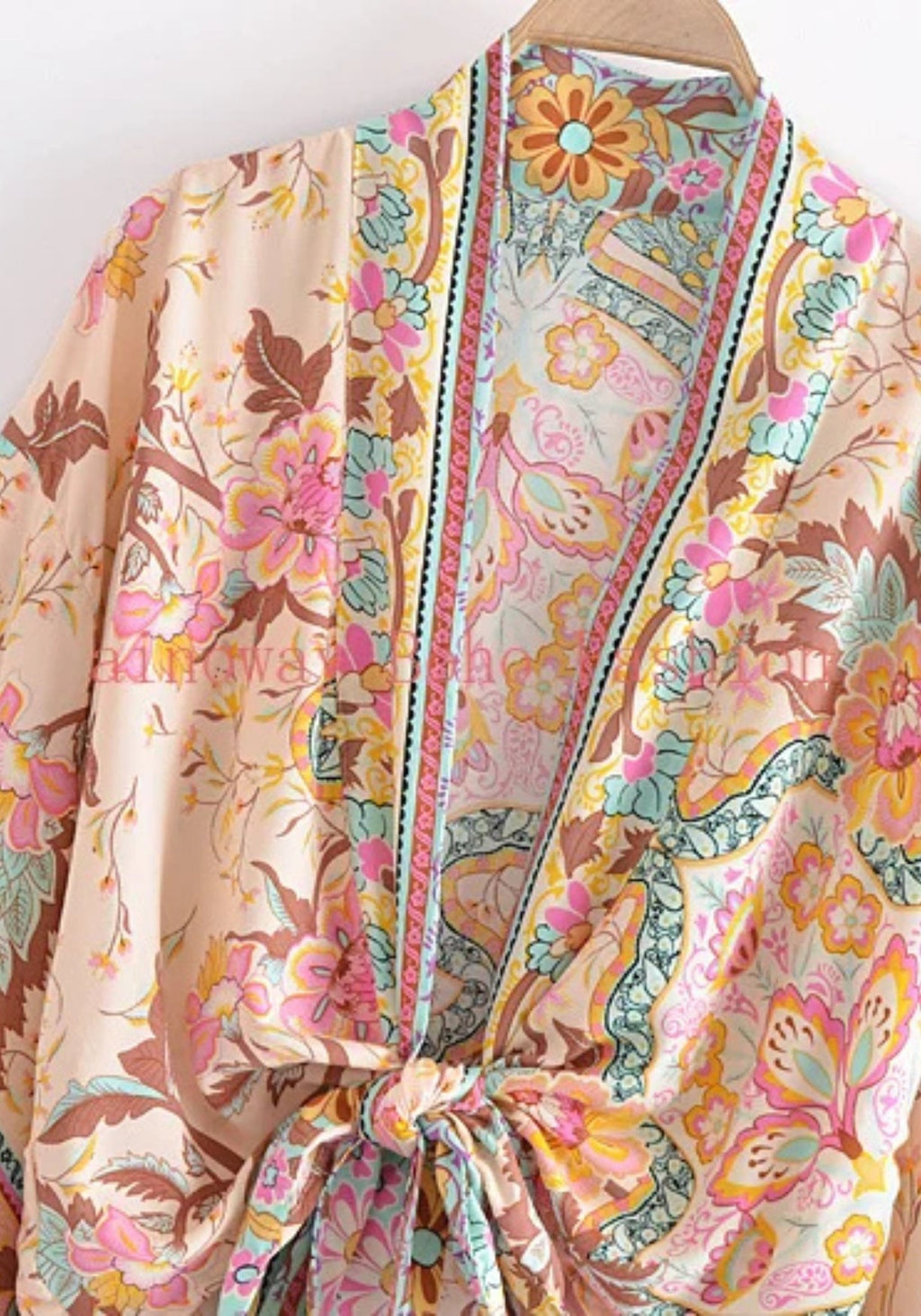 Kimono Femme Imprimé Floral | Aérien et Élégant en Coton Rayonne 3
