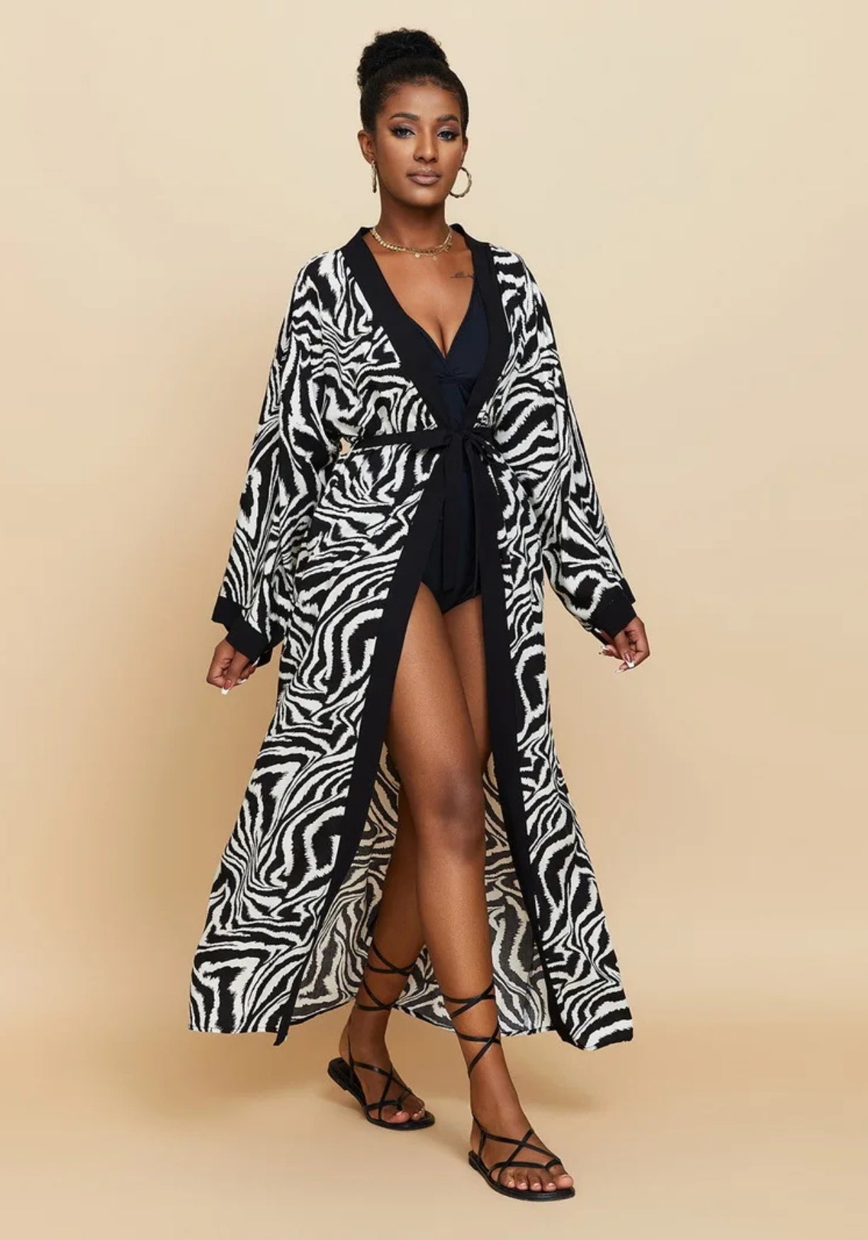 Kimono Femme Polyester Long | Élégant Motif Zébré pour Plage et Été 0