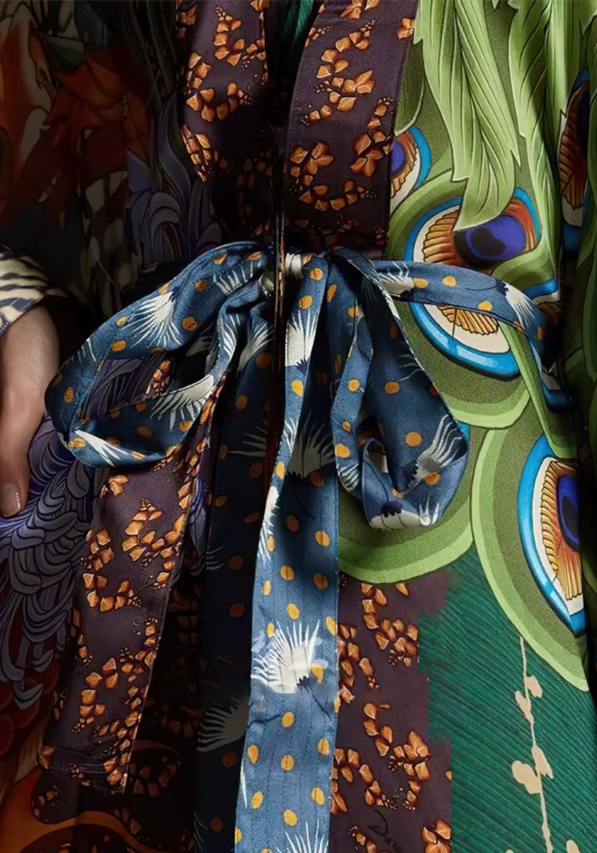 Kimono Femme Satiné Long | Élégant Imprimé Dragon et Paon Multicolore 4