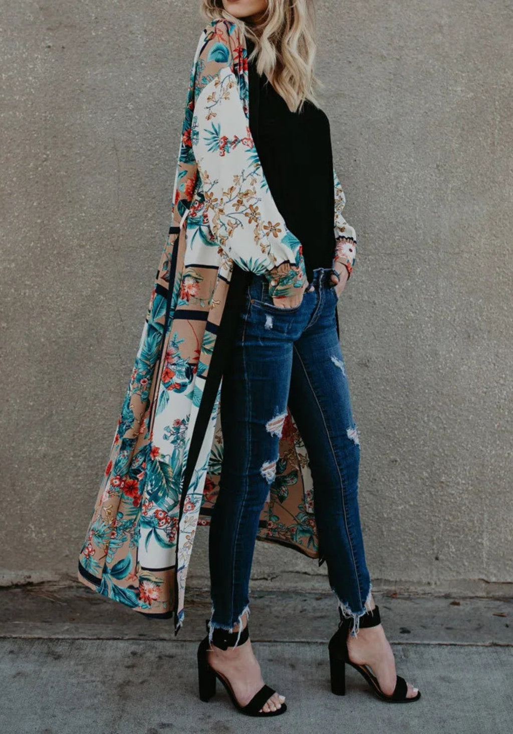 Kimono Femme Satiné Long | Élégant Imprimé Floral Tropical pour Été 4