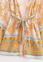 Kimono Femme Viscose Court | Élégant Motif Floral Lumineux pour Plage 2