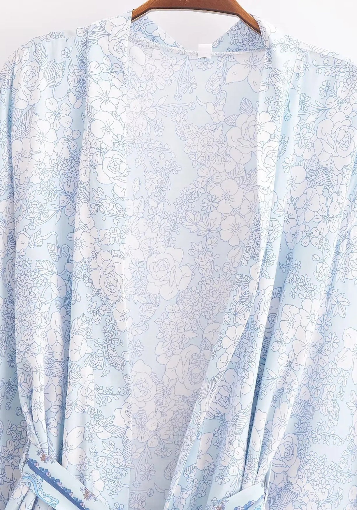 Kimono Femme Viscose Court | Élégant Motif Paisley Floral Idéal pour Plage 3
