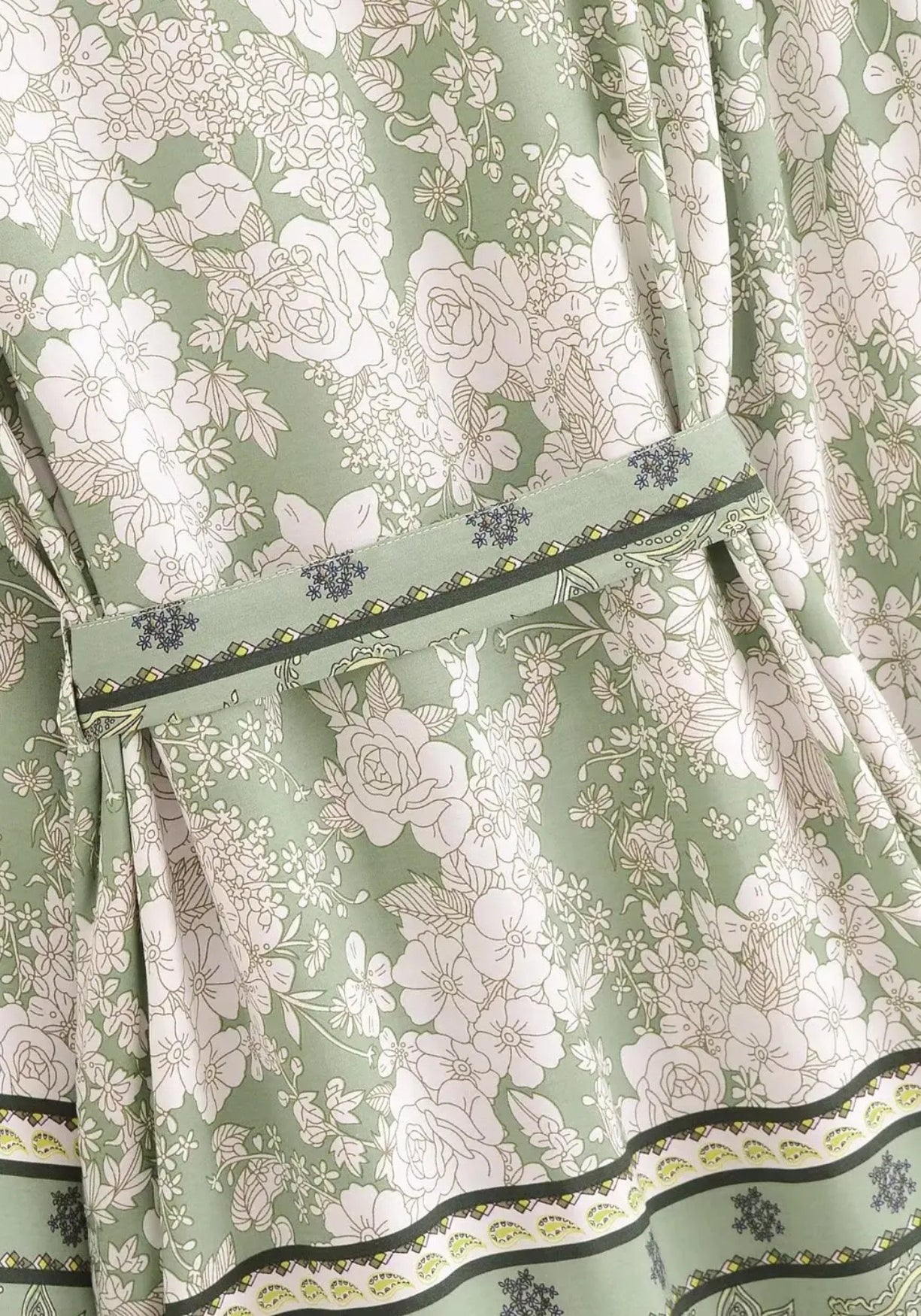 Kimono Femme Viscose Léger | Élégant Motif Floral Court pour Été 4