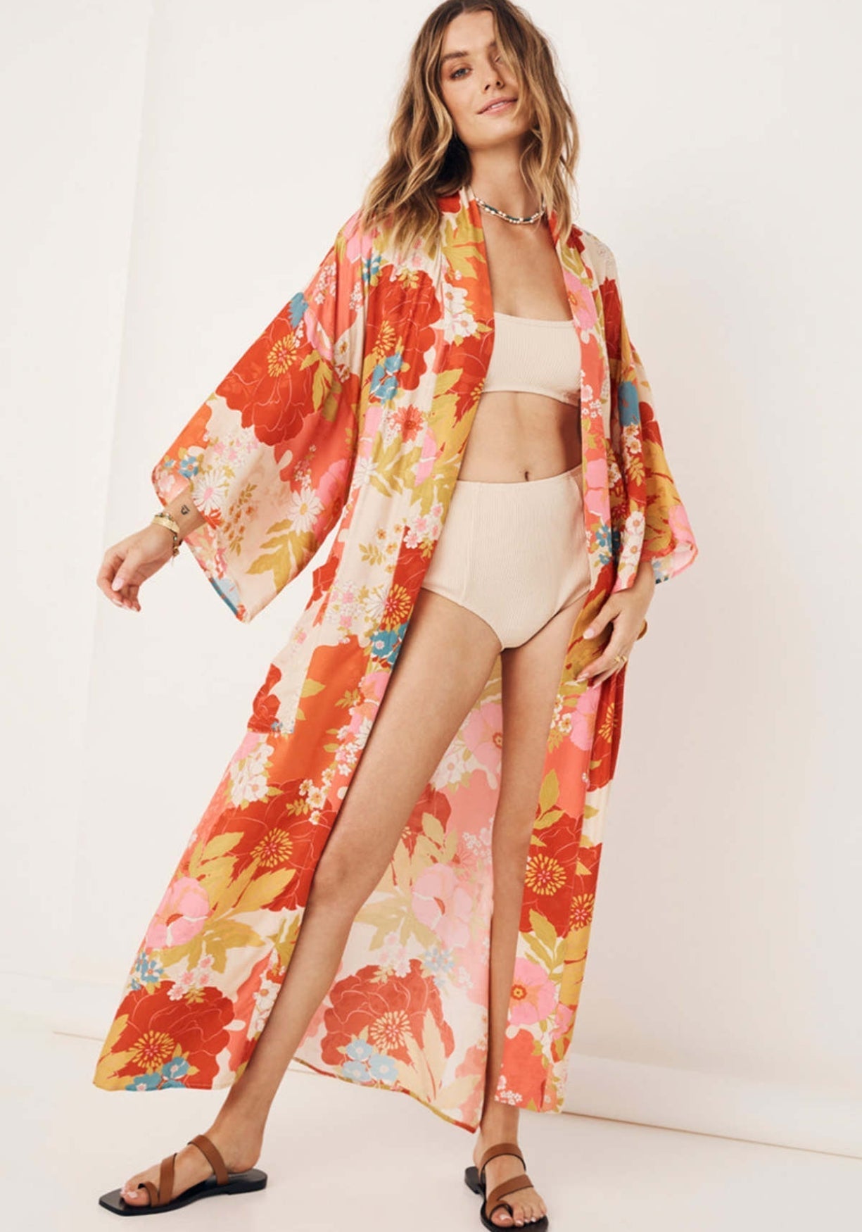 Kimono Femme Viscose Long | Élégant Floral Rouge Corail pour Été 2