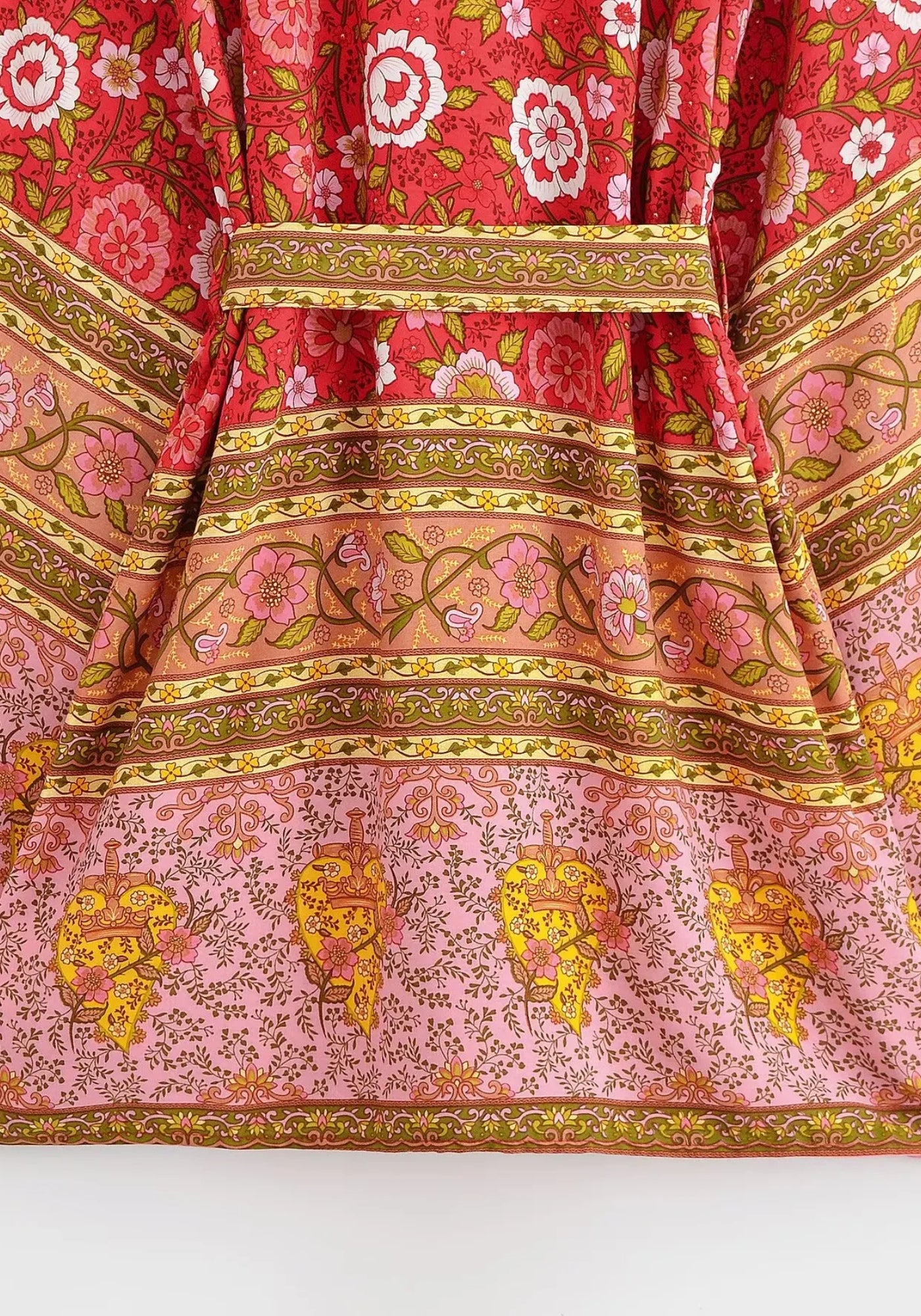 Kimono Femme Viscose Rouge Floral | Élégant Court Chic d'Été 3