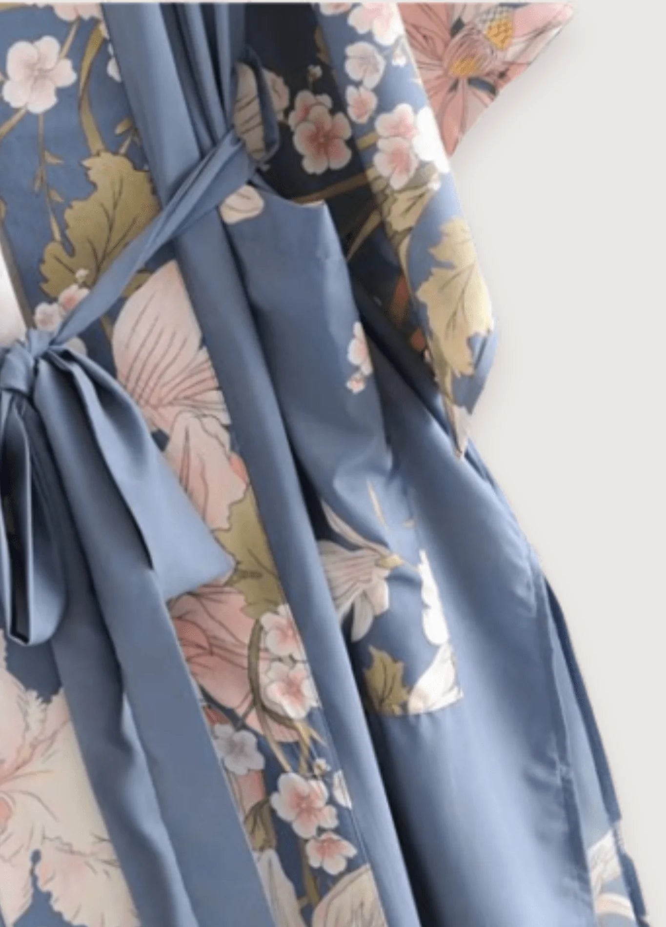 Kimono Femme en Polyester Bleu Fleuri | Élégant Long Kimono Japonais avec Motifs Floraux 3