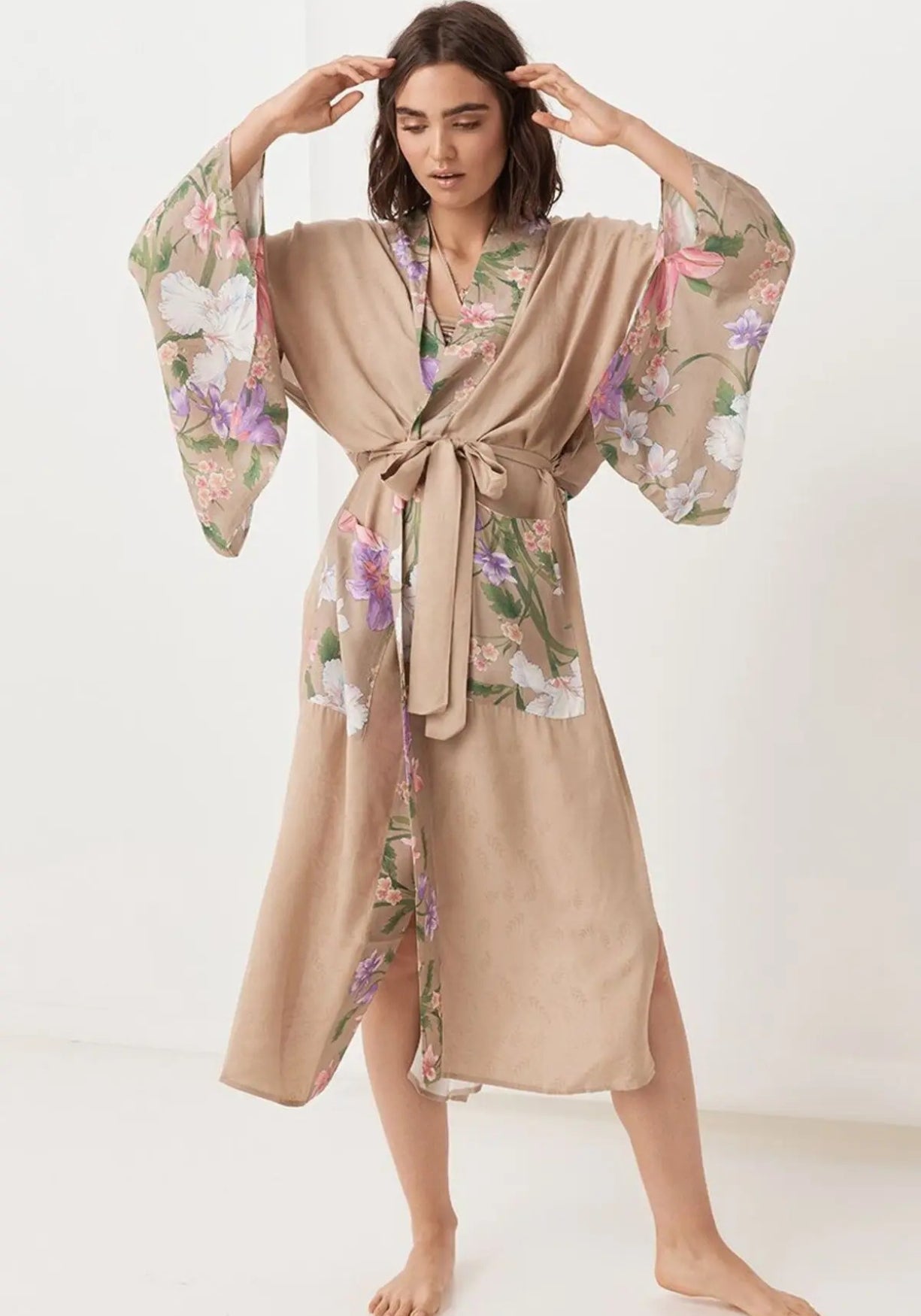Kimono Femme en Polyester | Élégant Long avec Motif Floral et Paon 0