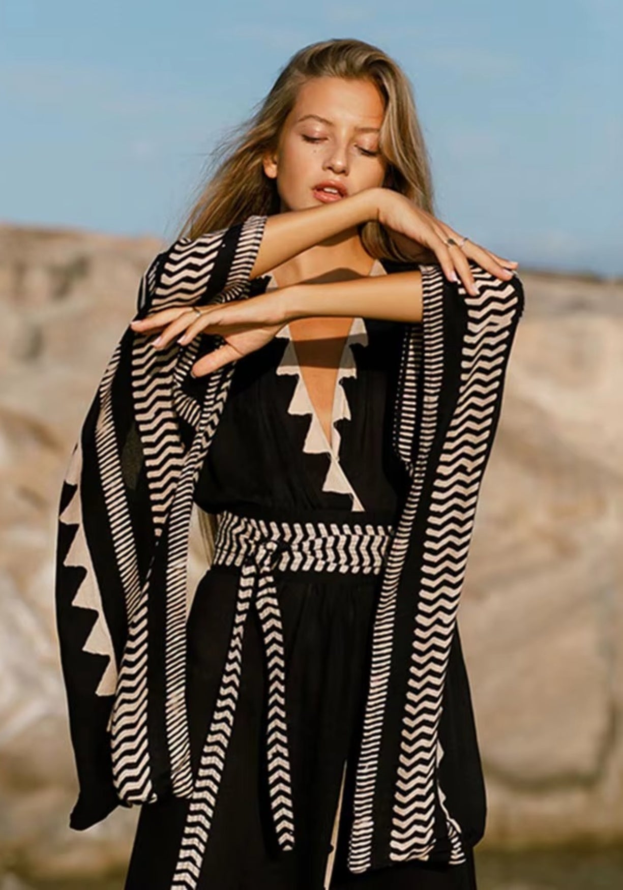 Kimono Femme en Polyester | Long et Aérien avec Motifs Géométriques Crème 1