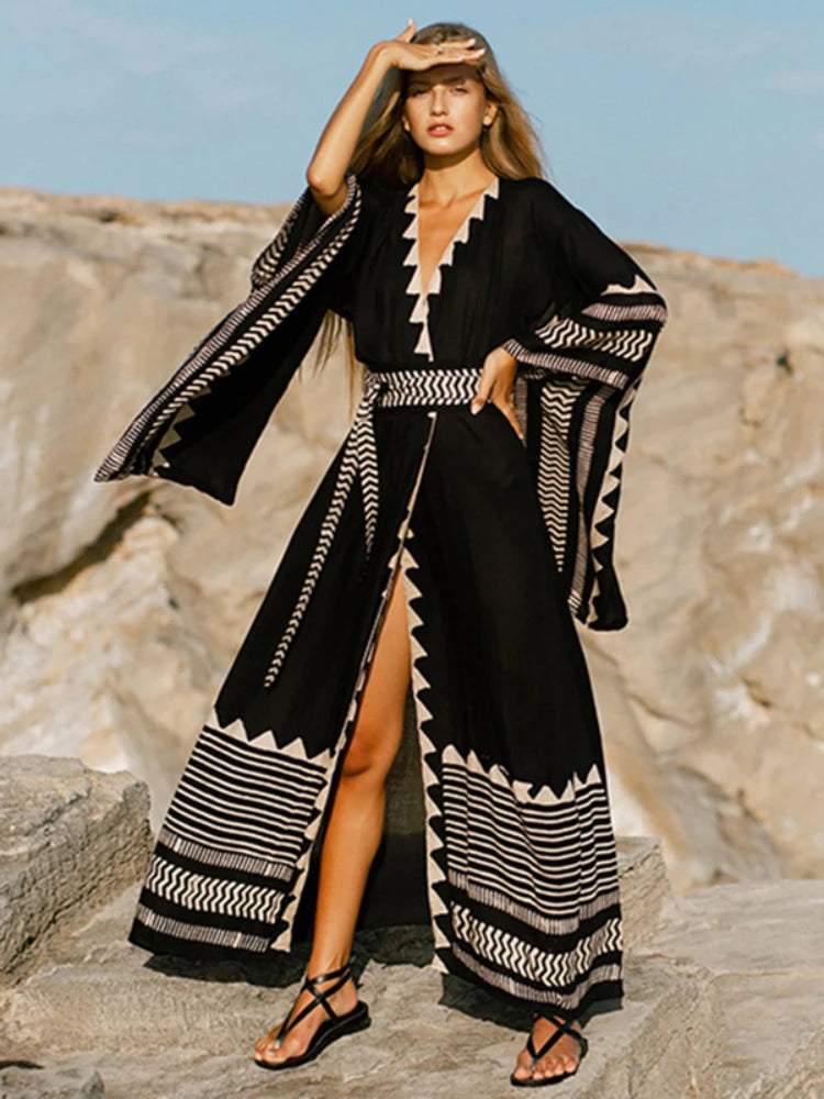 Kimono Unisexe en Tissu Noir | Élégant Vêtement Japonais Traditionnel 0