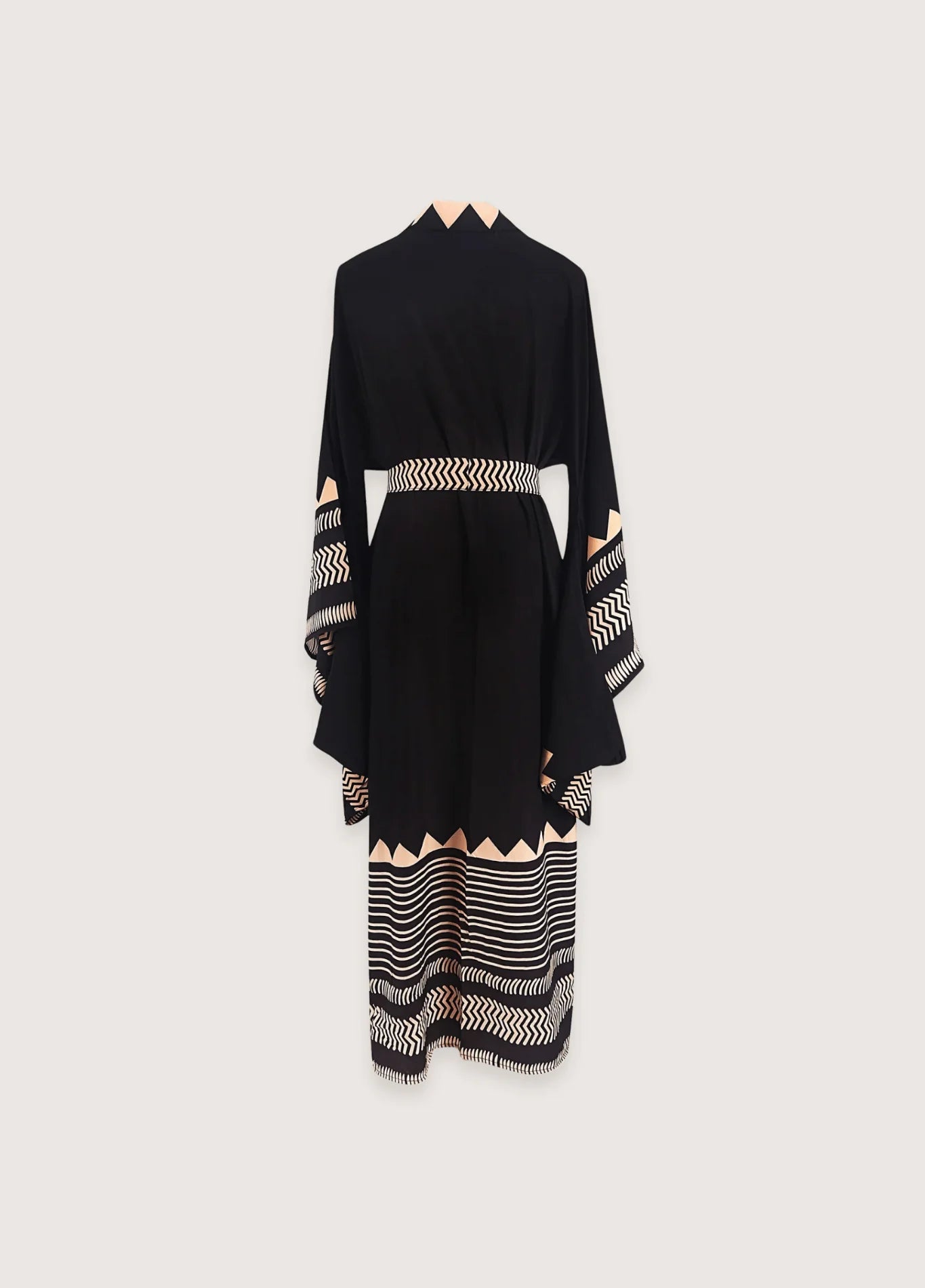 Kimono Unisexe en Tissu Noir | Élégant Vêtement Japonais Traditionnel 4