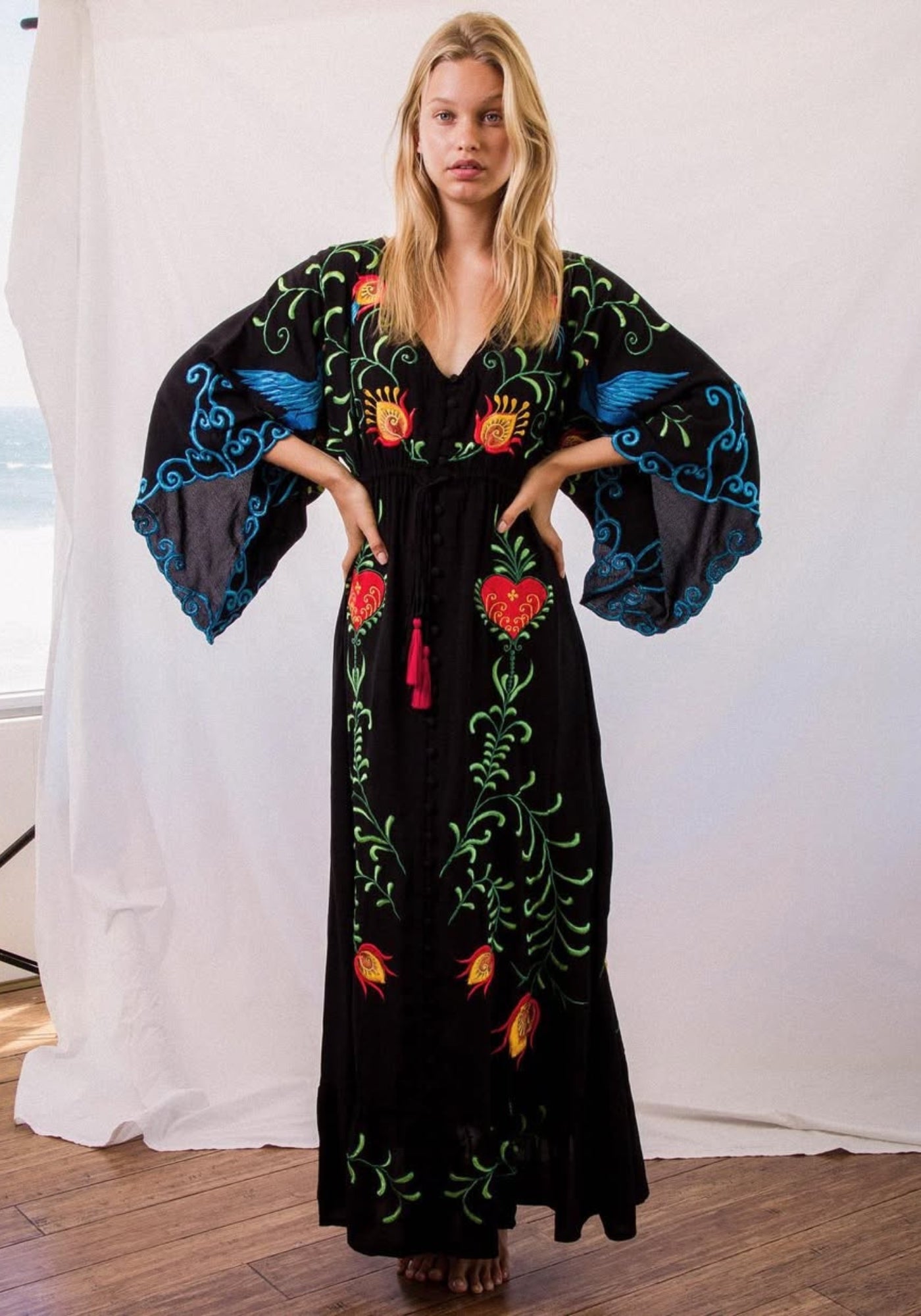 Robe Femme en Coton Noir | Élégante Robe Longue Kimono Chic 0