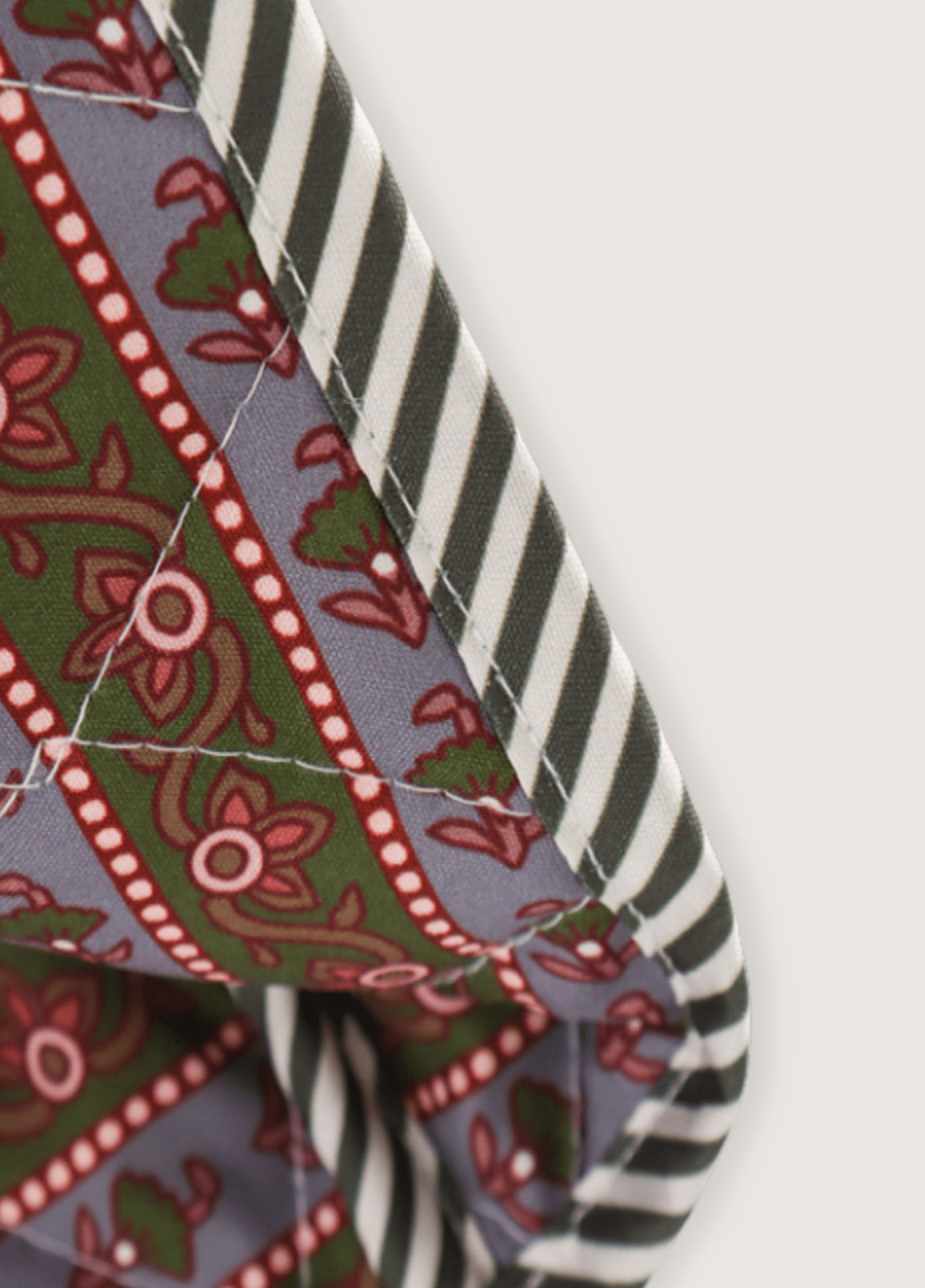 Veste Femme Kimono Matelassée | Élégante Coupe Moderne en Coton et Polyester 4