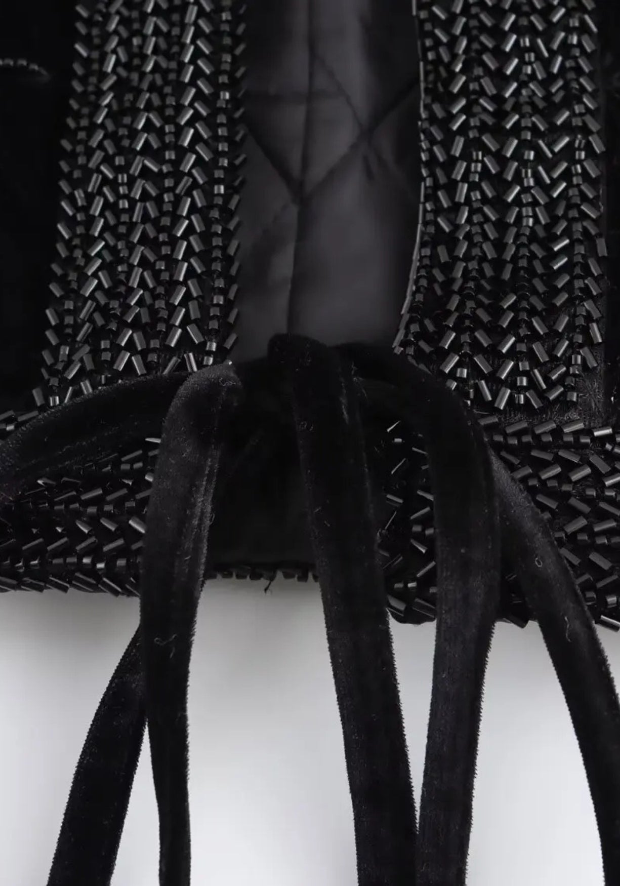 Veste Femme en Velours Noir | Élégante Kimono Matelassée d'Hiver avec Broderie de Grues 5