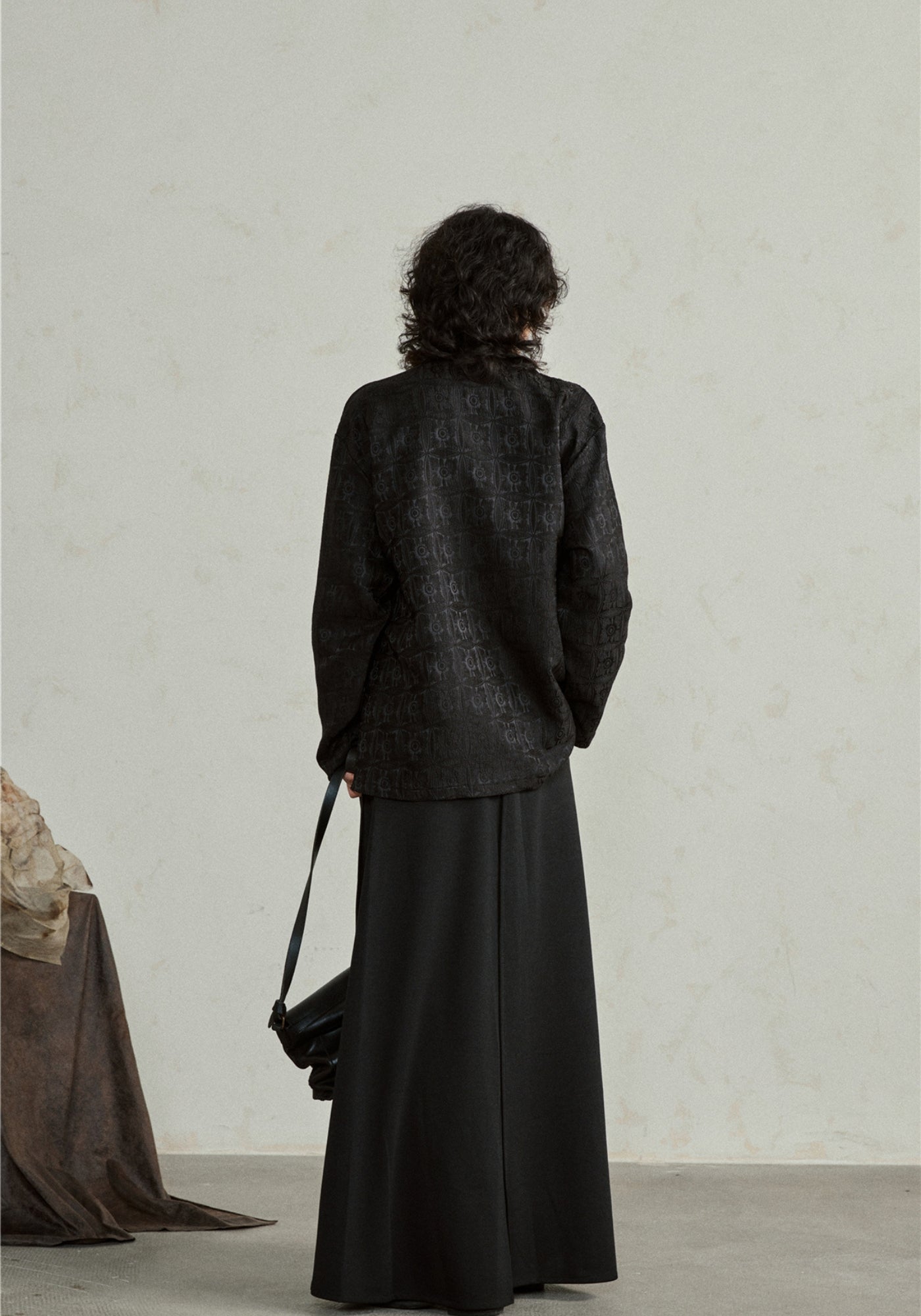 Veste Unisexe en Jacquard | Élégante Mi-Longue Cache-Cœur | Confortable et Flatteuse 2