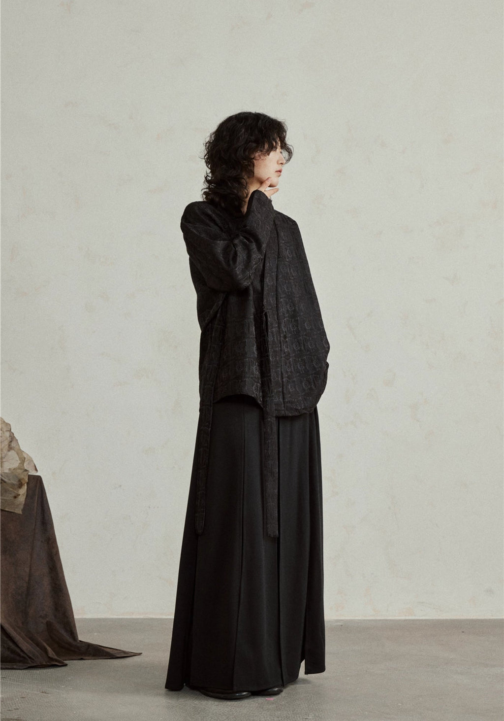 Veste Unisexe en Jacquard | Élégante Mi-Longue Cache-Cœur | Confortable et Flatteuse 5